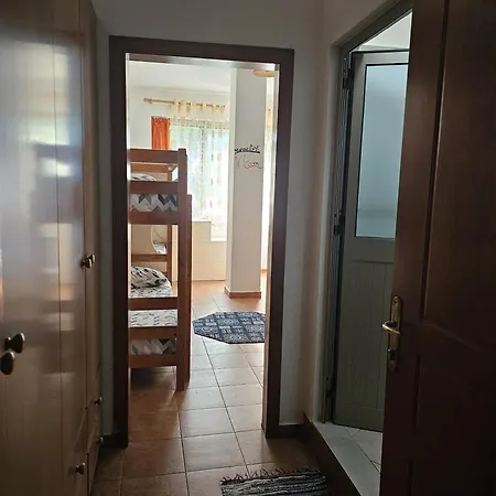 Traveler 2 Albergue *
